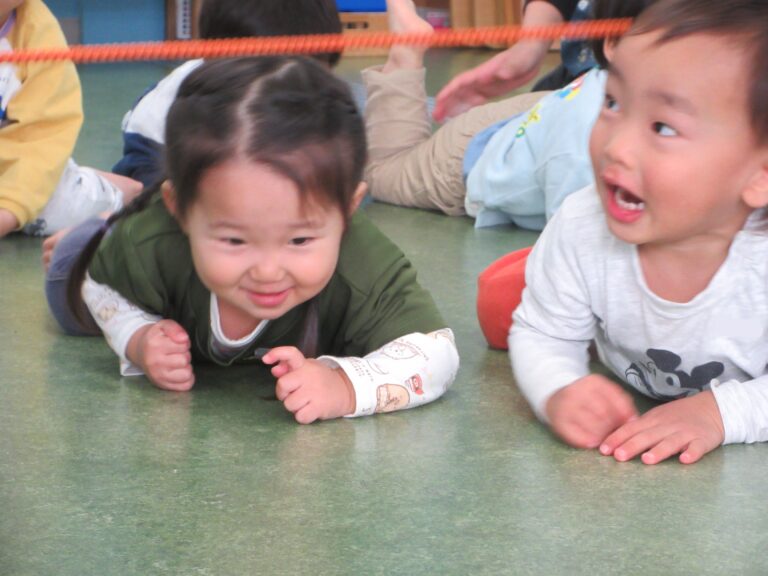 ぴょんっ！(１歳児)