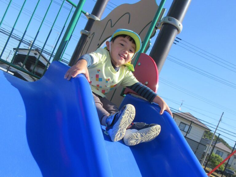 10/29 秋の遠足🎒(２歳児)